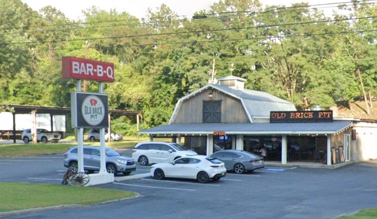 Vapes by the Ribs: Chamblee BBQ Staple Flunks Health Check