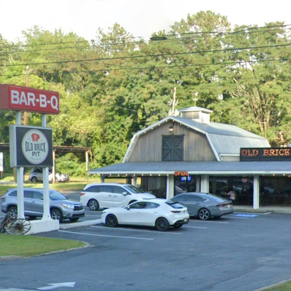 Vapes by the Ribs: Chamblee BBQ Staple Flunks Health Check