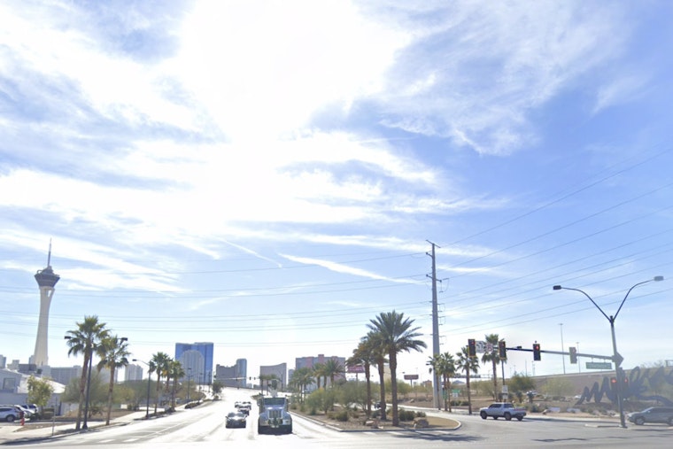 Vegas Turns Into a Blast Furnace as Heat Soars and Fire Fears Grow