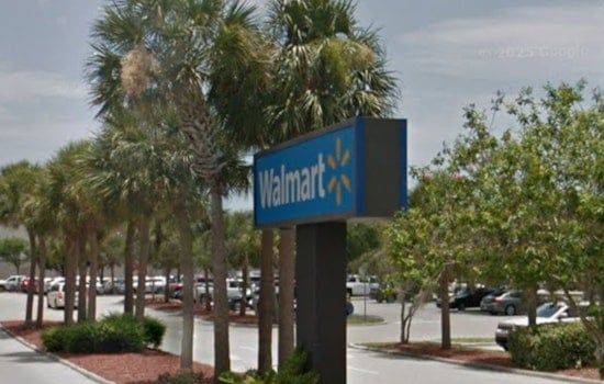 Venice Walmart Cleared Out After Shopper Shoots Himself in Groin