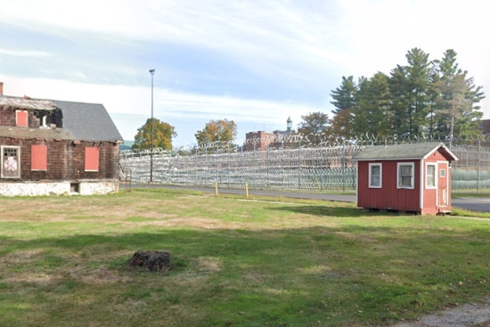 Veteran Mass. Prison Guard Dies On Duty At Gardner Prison