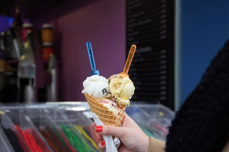 Sweet Wheels as Veteran's Dessert Trailer Levels Up New Braunfels Treat Scene