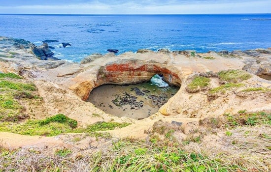 Oregon Coast Tragedy, Visitor Plunges to Death at Devil's Punchbowl