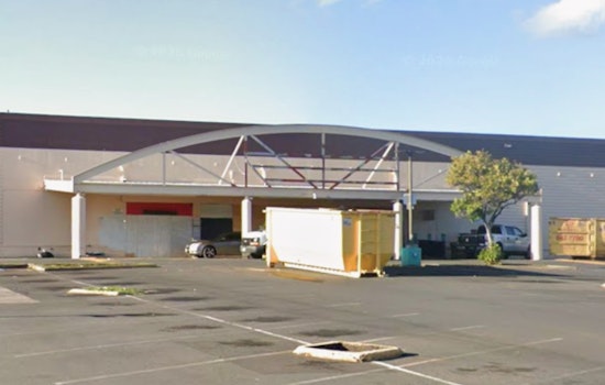 Waipahu Erupts Over Costco Gas Plan That Could Bump Zippy’s