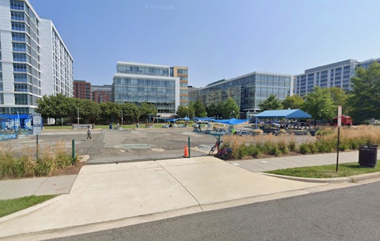 Waterfront Shake-Up: Southwest Lot Dumps Towers for Townhomes