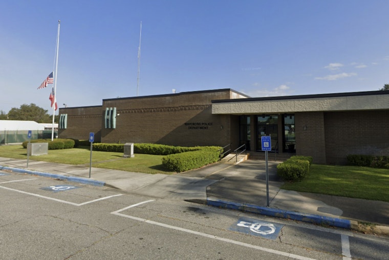 Waycross Cop Benched After Parking Lot Clash With Child's Grandma