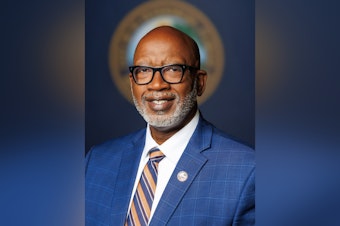 Welch Talks Jobs, Housing And A Gas Plant Shake-Up At St. Pete Economy Night