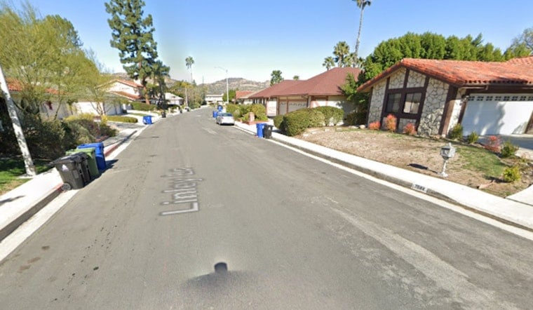 West Hills Garage Auto Fire Draws LAFD Response
