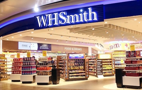 WH Smith Bails on Strip Shops as Las Vegas Resort Sales Go Soft