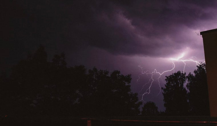 Wild Tri-State Storms Plunge 75,000 Into the Dark Overnight