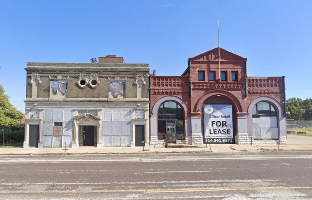 Wrecking Ball Dodged As Grand Center Burger Bar Lets History Boogie
