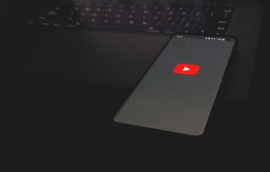 YouTube Cuts Secret Deal With Florida Teen As L.A. Showdown Nears