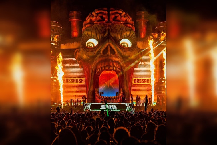 Zombie Apocalypse Rave Locks Down Queen Mary Waterfront in Long Beach