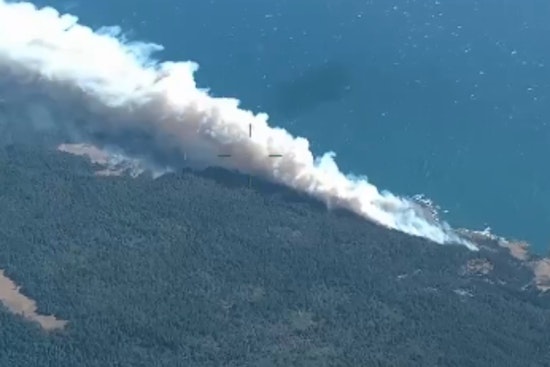 50-Acre Sonoma Coast Fire Forces Salt Point Evacuations, Highway 1 Closure
