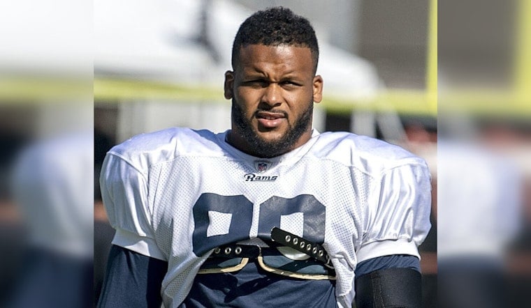 Aaron Donald Sparks Rams Frenzy After Surprise Woodland Hills Workout