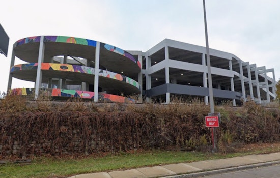 Amazon Moves To Snag Goose Island's First Sky-High Warehouse