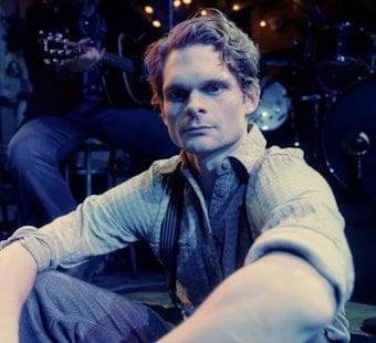 Andrew Durand Time‑Warps Into The Public Theater As Benjamin Button