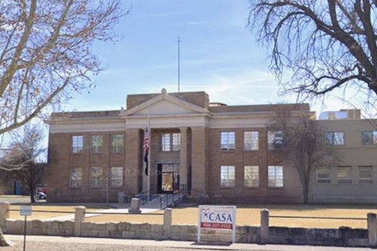 Apache County Pulls Plug On Spanish Ballots As Midterms Loom