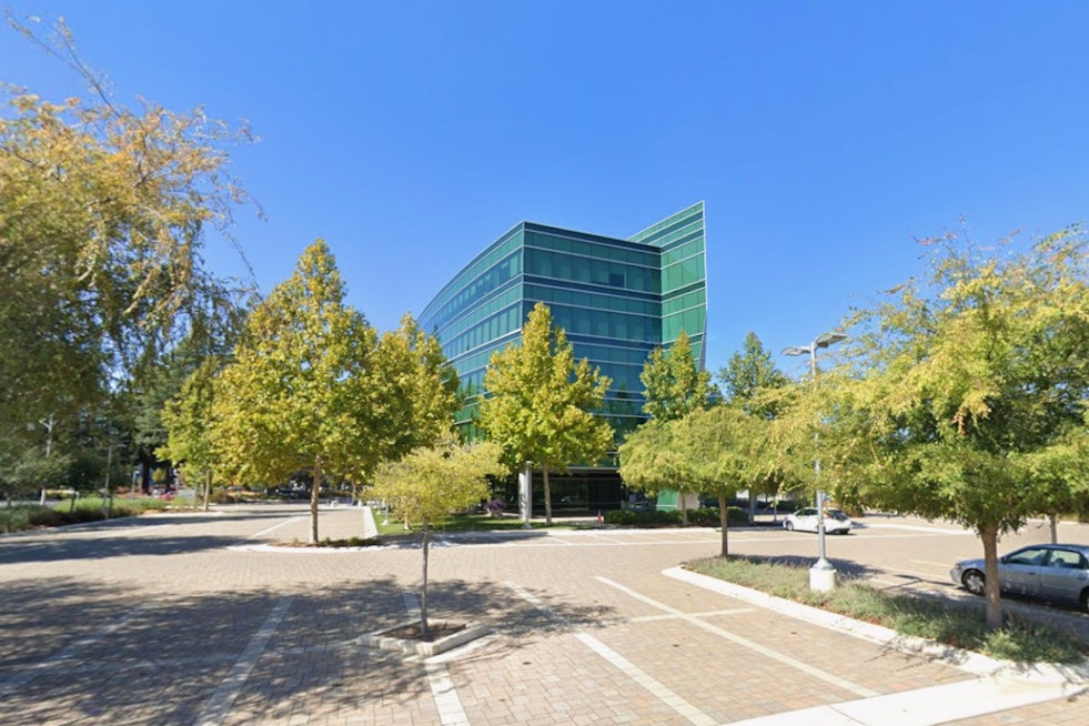 Apple and Amazon Quietly Gobble Up Sunnyvale Office Space