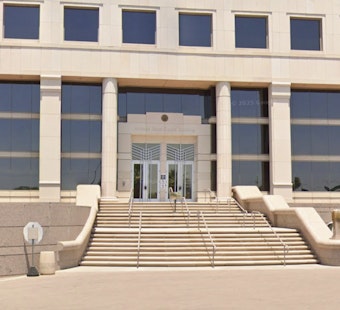 Arizona High Court Lets Insurers Shut Down Policy Stacking After Family Crash