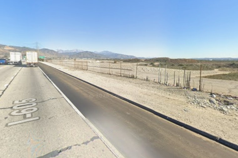 Arrow Fire Chokes 605 As Irwindale Crews Beat Back Brush Blaze