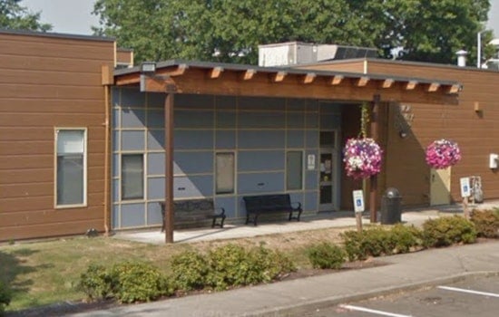 Auburn Swings Open Cooling Centers as Heat Wave Bakes City