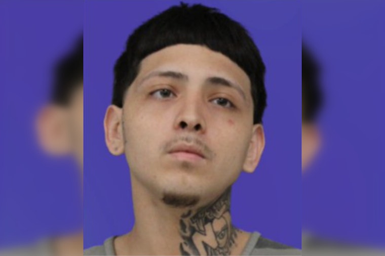 Austin Cops Blitz ‘Wanted Wednesday’ For 20-Year-Old Aggravated Robbery Suspect