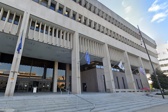 Baltimore Paramedic Faces Plea Deadline Ahead Of October Trial