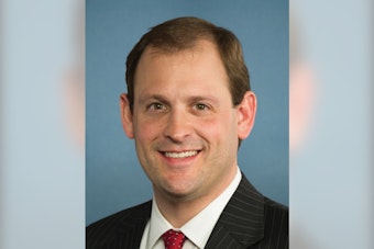 Barr’s Last-Minute Hemp Rescue Bid Aims to Save Kentucky’s Green Gold