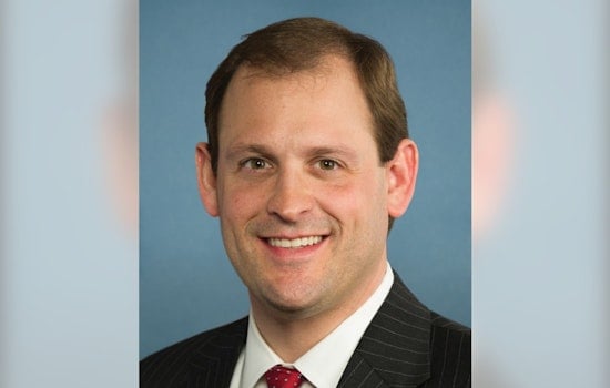 Barr’s Last-Minute Hemp Rescue Bid Aims to Save Kentucky’s Green Gold
