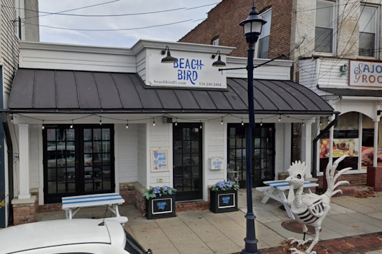 Beach Bird Lands In Long Beach With South Shore Fried Chicken Blitz