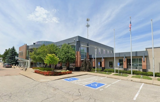 Beachwood Shock As Woman Finds Stranger In Her Car, Cops Bust Suspect Sleeping In Lobby