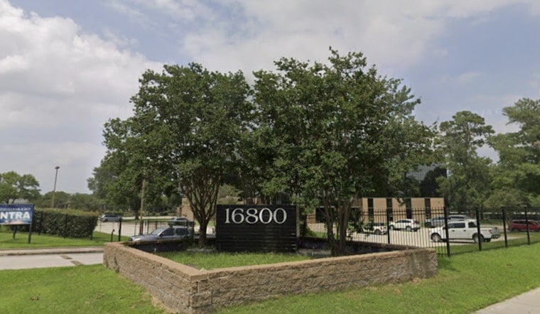 Beer Bottle Brawl At North Houston Gas Pump Has Cops Hunting Two Men