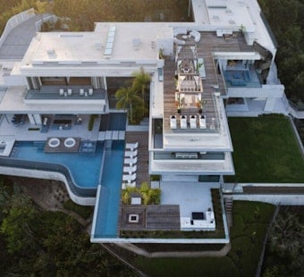 Bel Air Glass Palace That Hosted Louis Vuitton Seeks $88 Million Buyer