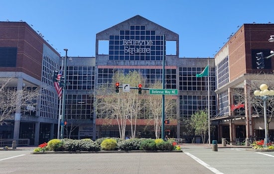 Bellevue Arts Fair Takeover: 350 Artists Flood Downtown This Weekend