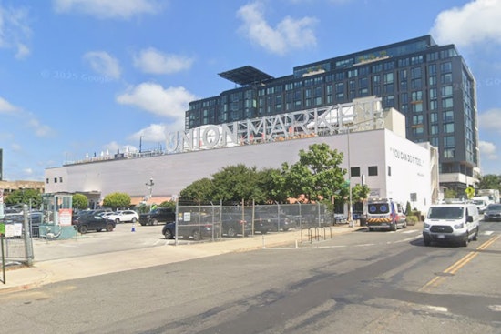 Bellinis, Disco Balls And A Pop-Up Party Take Over Union Market