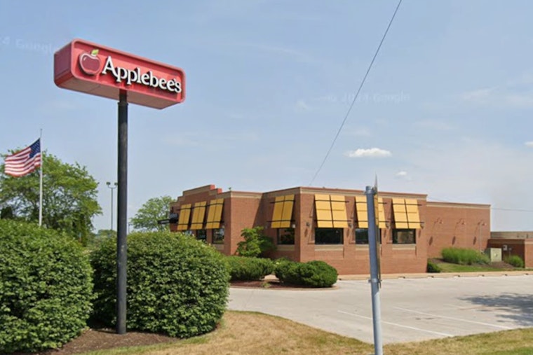 Beloved Ballwin Applebee’s Booted From Manchester Road Strip