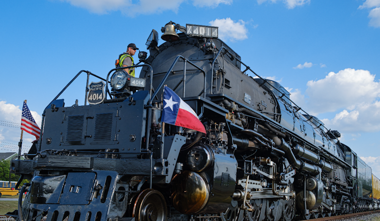 Big Boy Steams Into Pittsburgh Area With Leetsdale Stop