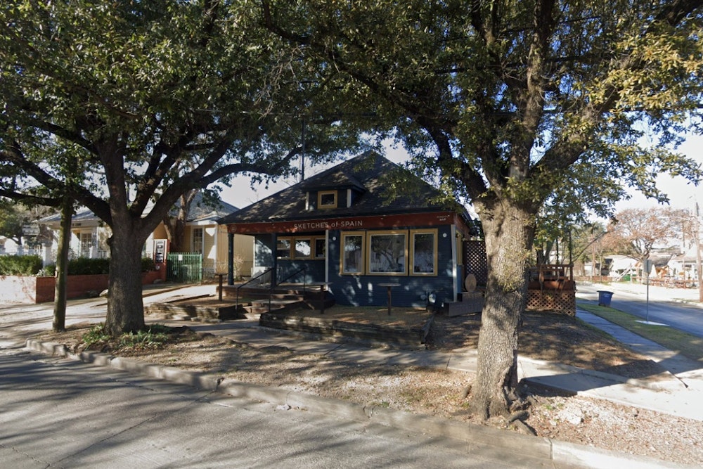 Bishop Arts Pincho Favorite Shutters As Wild Detectives Takes Over The Block