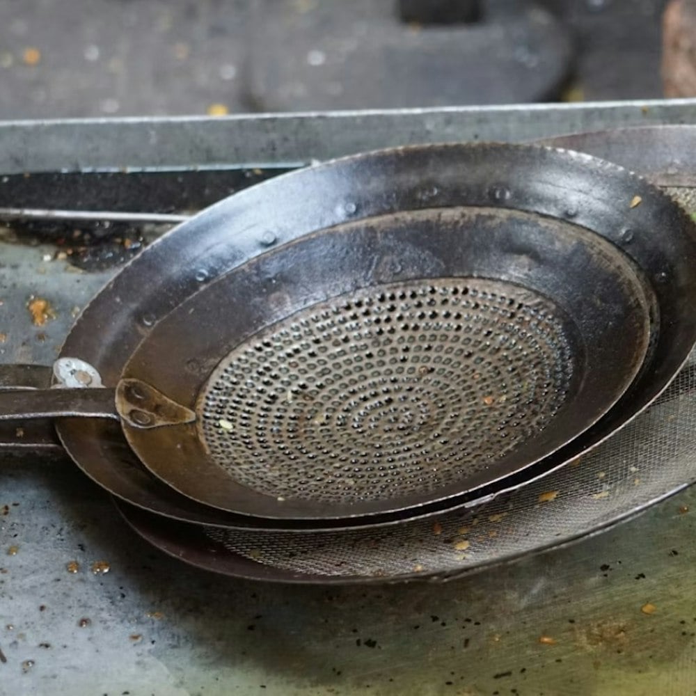 Black Mold, Lukewarm Lunch: Garden City Eateries Nailed In Health Crackdown