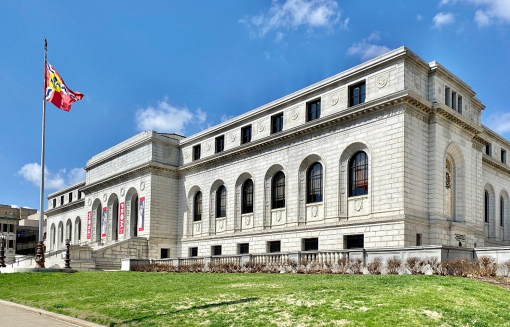 Black Writers Fellowship Stakes Its Claim In Grand Center
