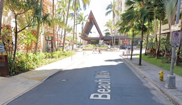 Bloodshed on Waikiki Beach Walk: Man Stabbed, Rushed to Hospital