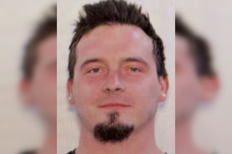 Bloody Woods Manhunt: Jasper County Cops Hunt Fugitive Zeth Blalock