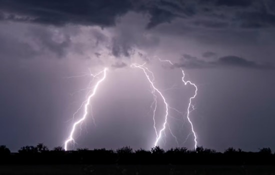 Boaters Flee Kerr Lake as Midnight Storms Slam Vance and Warren