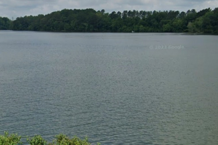 Body and Sunken Car Recovered From Lake Sinclair in Hancock County