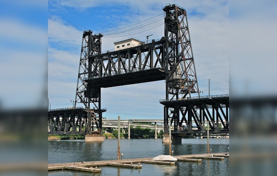 Nighttime 911 Calls End In Grim Willamette River Find Near Steel Bridge