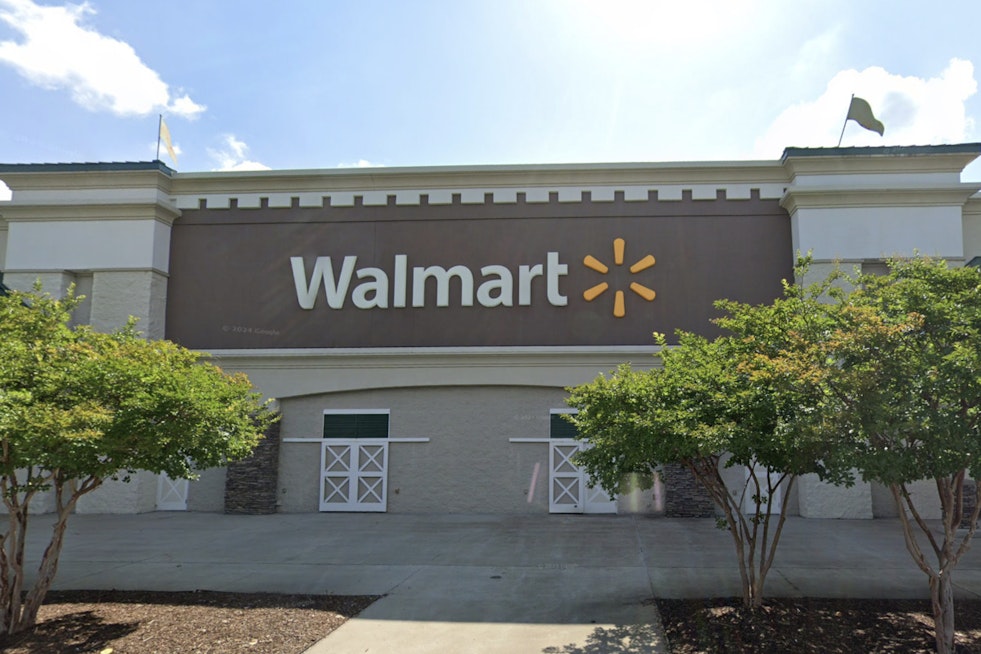 Bomb Threat Chaos Empties Forsyth County Walmart Off Highway 9