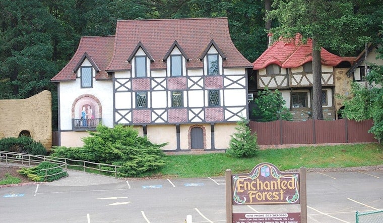 Bomb Scare Turns Enchanted Forest Family Day Into Parking Lot Lockout