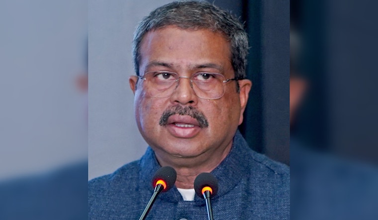 Boston Grad’s Cockroach Meme Hounds India’s Education Chief From Office