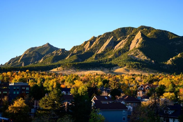 Boulder Plots Parking Lot Flip For Swanky New Hotel Near Pearl